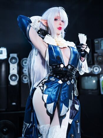 Full leaked Petra fyed page private photo