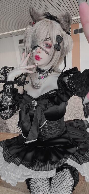 Full leaked Petra fyed page private photo