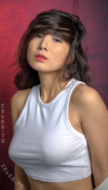 Full leaked Petsha nguyen private photo