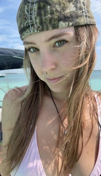 Full leaked Peyton coffe private photo