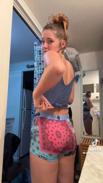 Full leaked Peyton coffee private photo