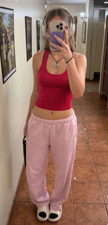 Full leaked Peyton coffee private photo