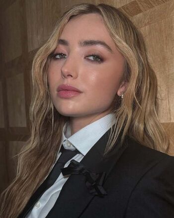 Full leaked Peyton list private photo