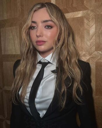 Full leaked Peyton list private photo