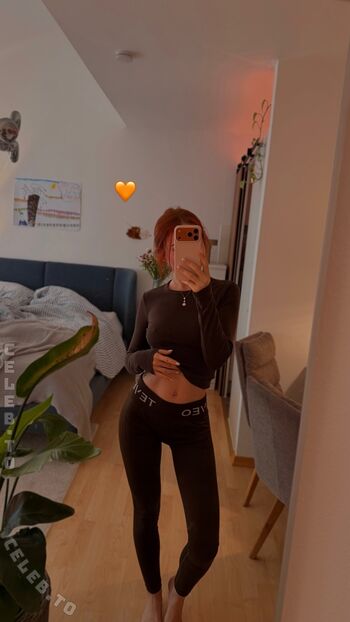 Full leaked Phline private photo