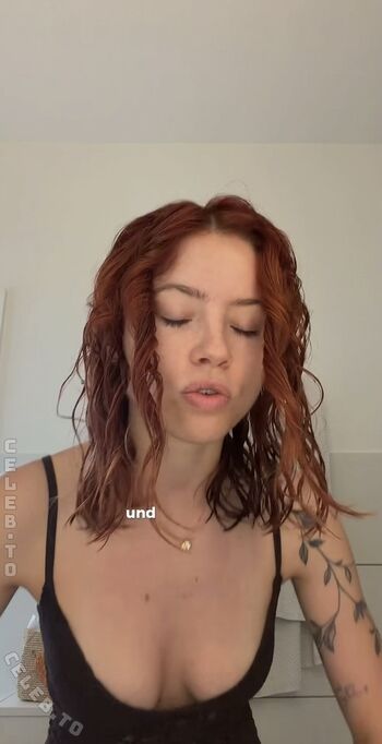 Full leaked Phline private photo