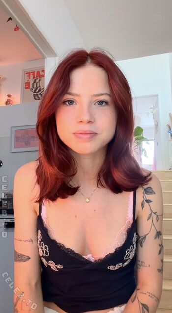 Full leaked Phline private photo