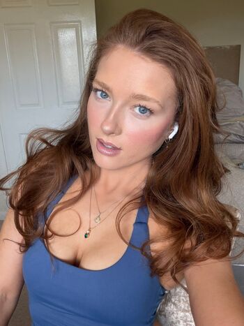 Full leaked Pheobeisginger page private photo