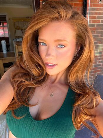 Full leaked Pheobeisginger page private photo