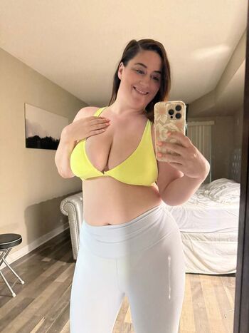 Full leaked Phoebe blossom private photo
