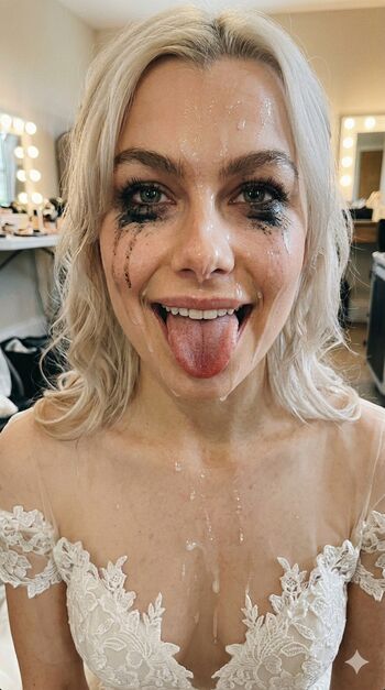 Full leaked Phoebe bridgers private photo