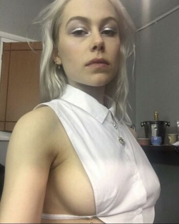 Full leaked Phoebe bridgers private photo