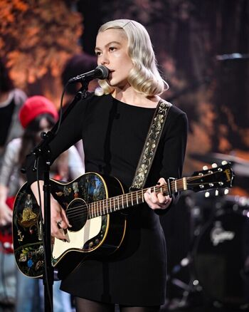 Full leaked Phoebe bridgers private photo