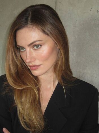 Full leaked Phoebe tonkin page private photo