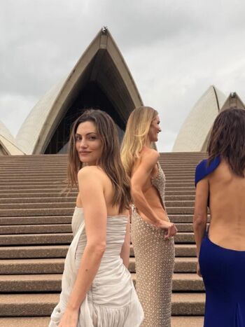 Full leaked Phoebe tonkin private photo