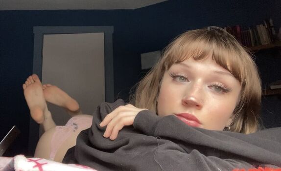 Full leaked Phoebefawn private photo