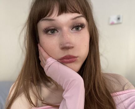 Full leaked Phoebefawn private photo