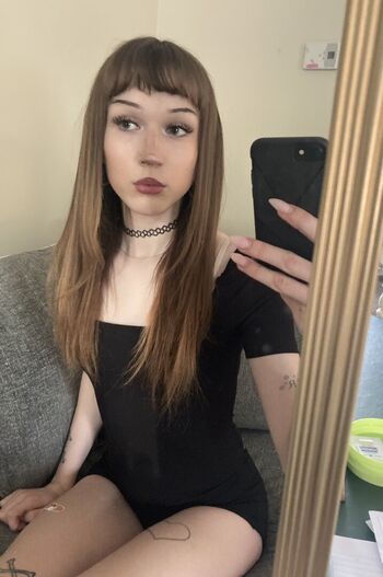 Full leaked Phoebefawn private photo
