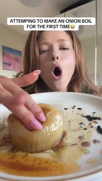 Full leaked Phoebeisginger page private photo