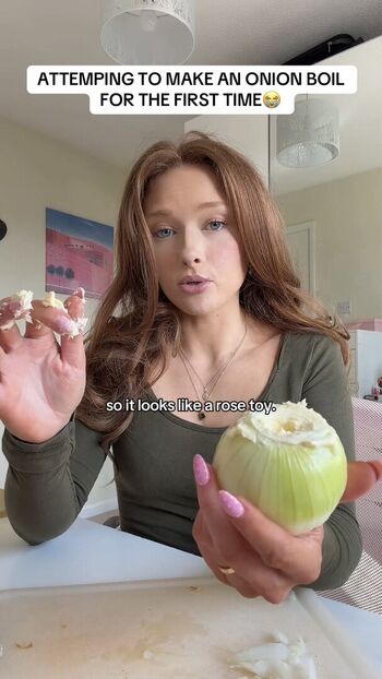 Full leaked Phoebeisginger page private photo