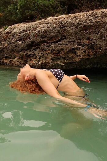 Full leaked Phoebeisginger page private photo