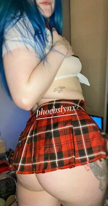Full leaked Phoebslynx private photo