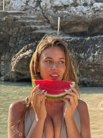 Full leaked Pia kim private photo