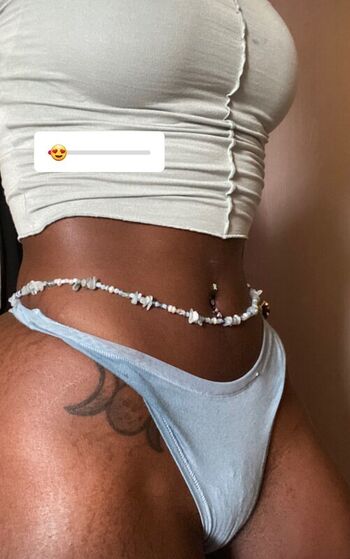 Full leaked Pieseesmoon private photo