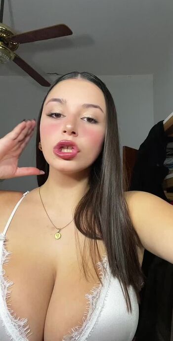Full leaked Pilu castro private photo