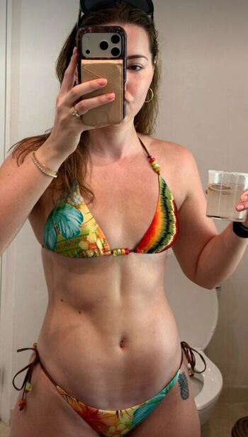 Full leaked Pineapplebrat private photo