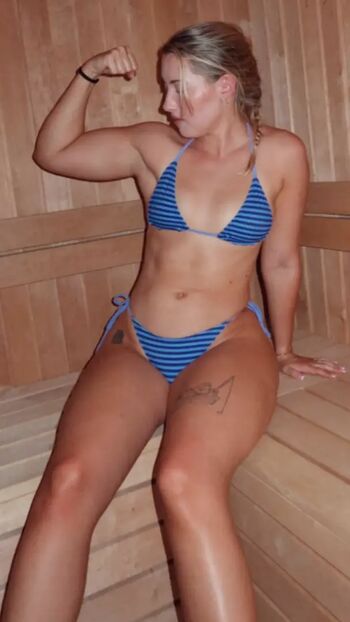 Full leaked Pineapplebrat private photo