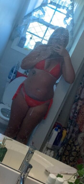 Full leaked Pinkblushedbaddie private photo