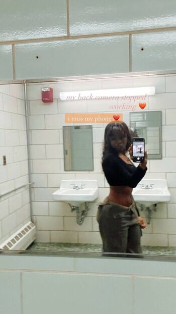 Full leaked Pinkcellphon private photo