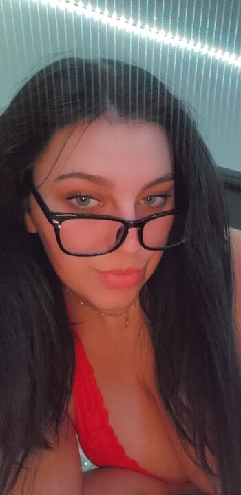 Full leaked Pinklux private photo