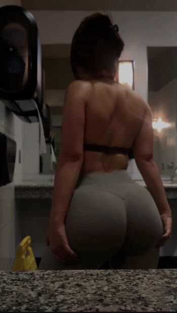 Full leaked Pinkmelii private photo