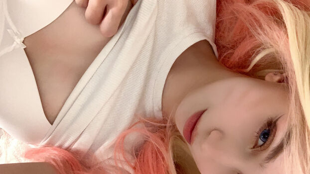 Full leaked Pinksuna private photo