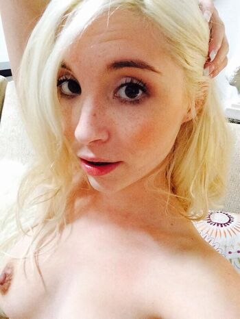 Full leaked Piper perri page private photo