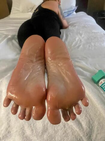 Full leaked Pipersweetfeet private photo