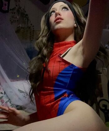Full leaked Pipssqueakss private photo