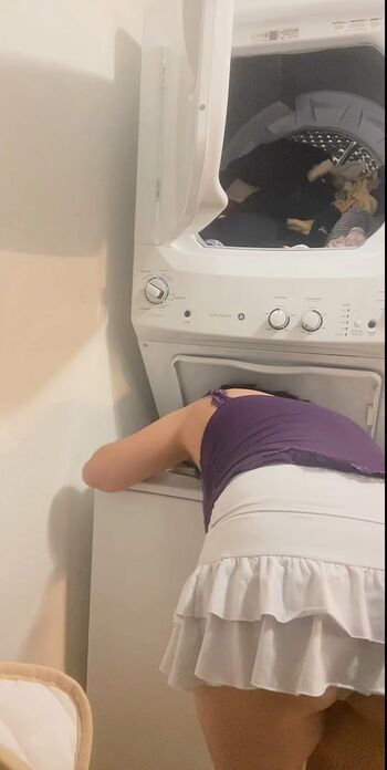 Full leaked Pixie housewife private photo