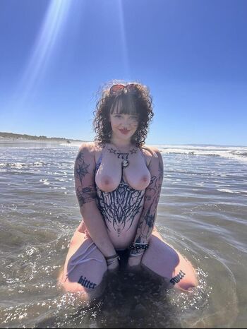 Full leaked Pixiecxm private photo