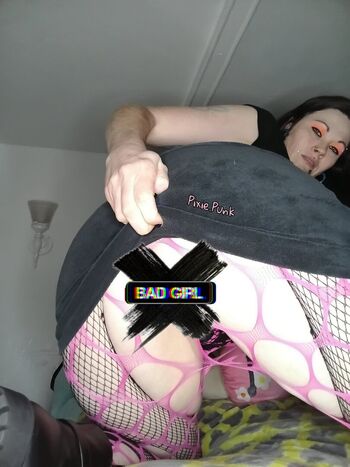 Full leaked Pixiepunk private photo