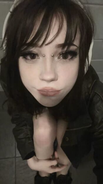 Full leaked Pixilers private photo