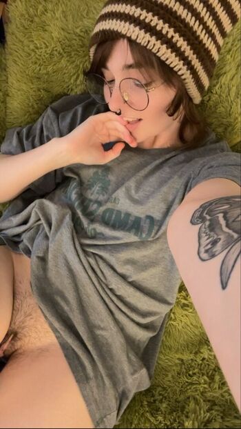 Full leaked Planet marrs private photo