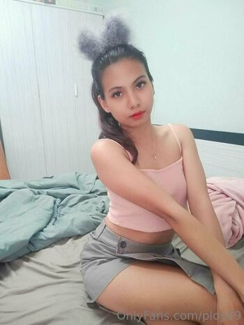 Full leaked Ploy private photo