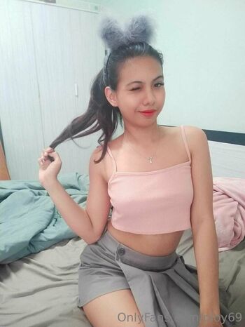 Full leaked Ploy private photo