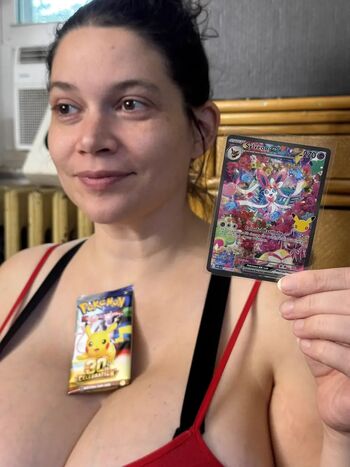 Full leaked Pocketbrook private photo
