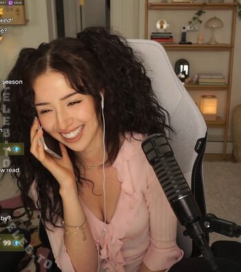 Full leaked Pokimane private photo
