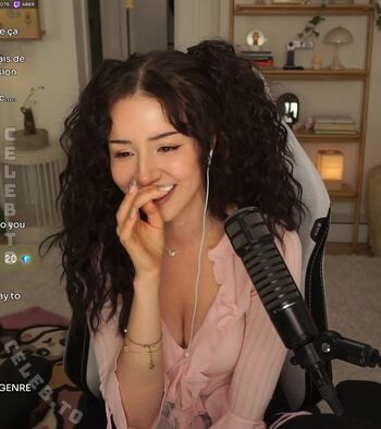 Full leaked Pokimane private photo