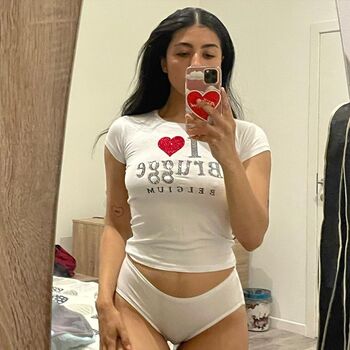 Full leaked Pom pom squad private photo